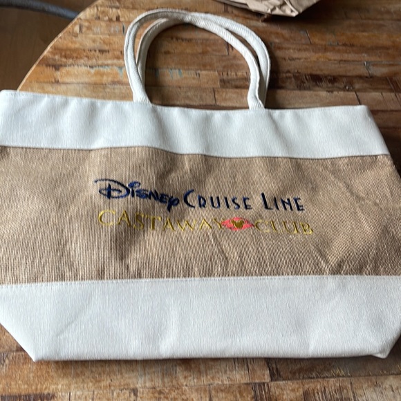 Disney Cruise Line Castaway Club Beach Tote - Picture 5 of 5